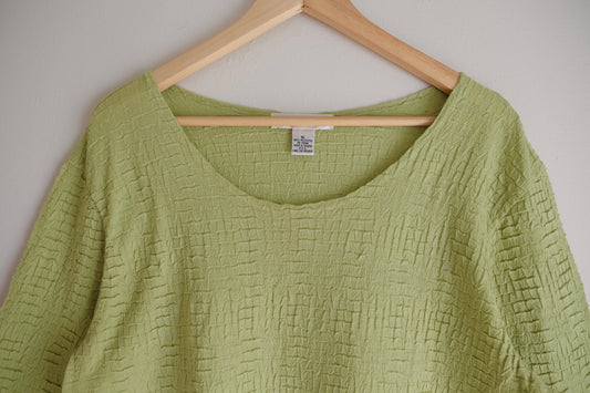 [frizzy finds] green long sleeve