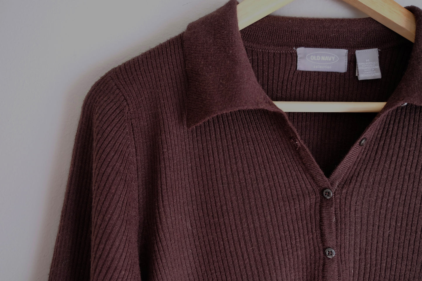 [frizzy finds] dark brown long sleeve